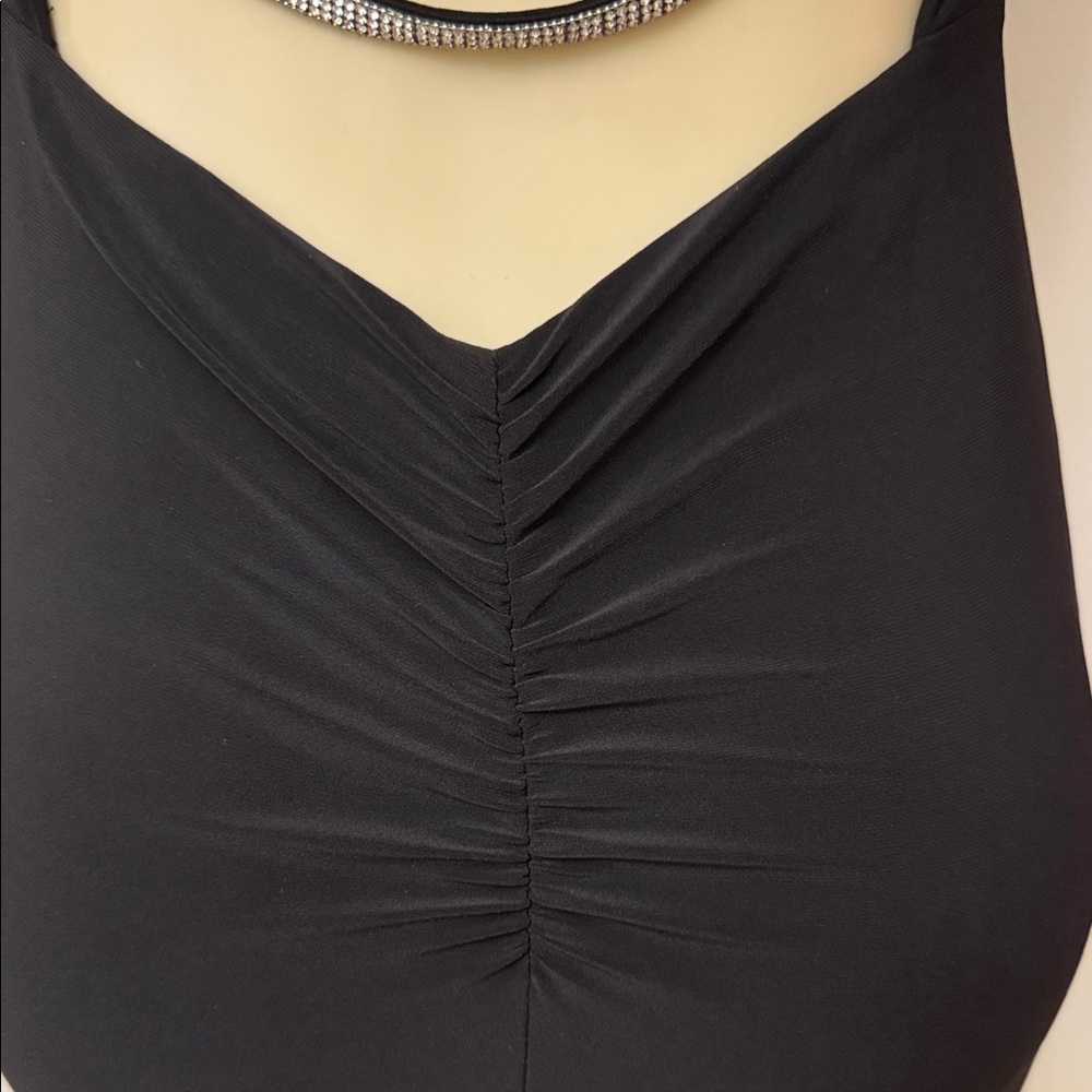 Morgan & Co. Black Floor-Length Formal Gown Size 7 - Picture 5 of 9